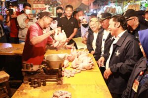 Pj Gubernur Banten Pantau Barang dan Harga Kebutuhan Pokok