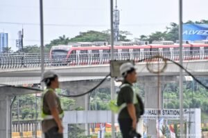 Integrasi Angkutan Umum Massal Melalui Stasiun Halim