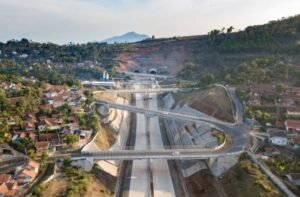 Perbaikan Infrastruktur Jalan Provinsi Jabar Jadi Fokus Utama