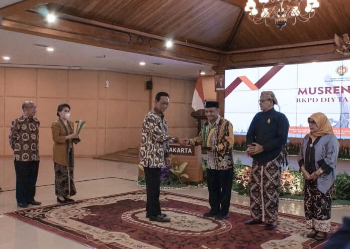 FOTO 10 April_Pemkot Yogyakarta penghargaan cipta M3K