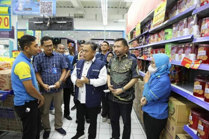 FOTO 14 April_Kota serang pembayaran thr