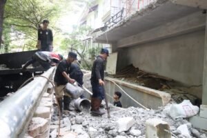 Pembongkaran Bangunan Parkir Bening Boutique Hotel Jatibening Dilanjutkan