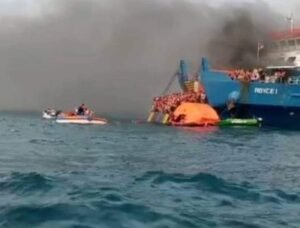 KMP Royce I Milik PT Damai Lintas Bahari Terbakar