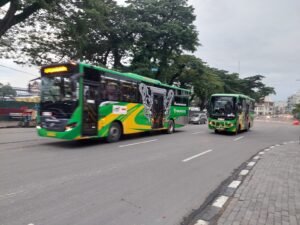 Bangun Angkutan Umum Perlu Komitmen