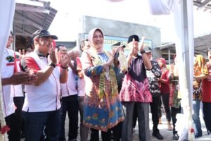 Bupati Klaten Sri Mulyani Resmikan Pasar Krido Mulyo Prambanan