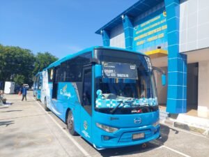 Bus Trans Koetaradja Aceh Gratis