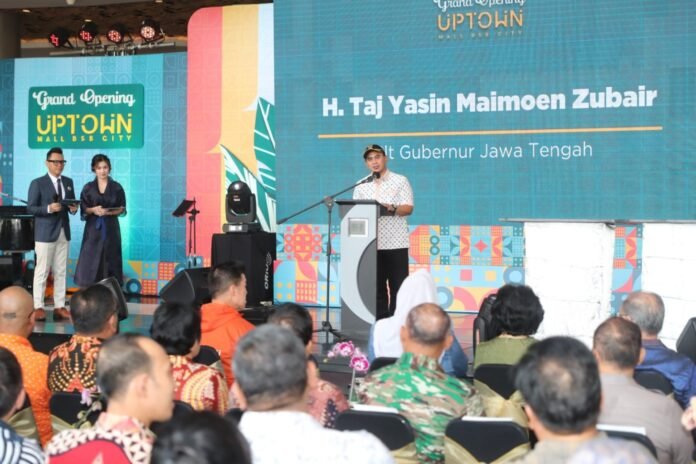 FOTO 2 Juli_Gus Yasin Tekankan Gotong Royong dalam Percepatan Pertumbuhan Ekonomi Jateng