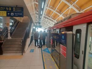 Kemenhub Lakukan Evaluasi Setelah 11 Hari LRT Jabodebek Beroperasi