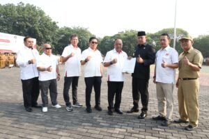 Pelantikan Direktur PT Sinergi Patriot dan Penyerahan Penghargaan serta SK dari Ketua Koni Pusat di Apel Pagi Kota Bekasi