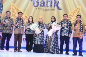 TP-PKK Kabupaten Bogor Luncurkan Batik Cileungsi