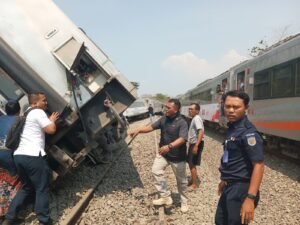 KAI Laporkan Anjlognya KA Semeru dan KA Argo Wilis di Petak Jalan Sentolo – Wates