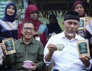 Terpilih Perhutanan Sosial di Sumbar Jadi Model Peningkatan Pendapatan Petani dan Konservasi Alam
