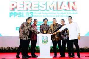 Wagub Emil Resmikan PPSLB3 di Mojokerto