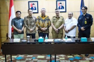 Penandatanganan NPHD Bersama KPUD dan Bawaslu Tangsel