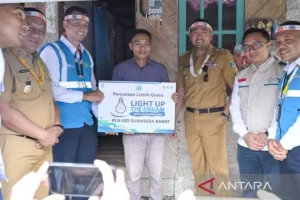 Program Pengaliran Listrik PLN Desa di Mentawai Siap Realisasi