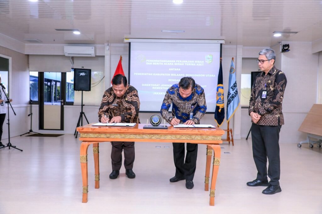 Pemkab Bolaang Mongondow Utara Hibahkan Aset Tanah ke Kemenhub