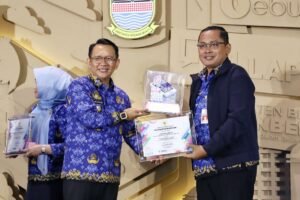 Disdik Kabupaten Bekasi Raih Penghargaan Juara Satu Terbaik Pengelolaan SP4N-LAPOR!