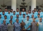 Tim Soeratin U-17 Persipo Dilepas Penjabat Bupati Purwakarta