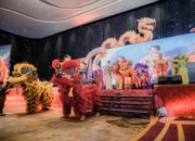 Grand Mercure Malang Mirama bersama Alena Wu Rayakan Malam Imlek