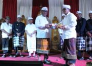 Sekda Kota Denpasar Hadiri Karya Melaspas dan Mendem Pedagingan Pura Kahyangan Setra Dukuh Sakti Tek-Tek Peguyangan
