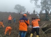 Tim Gabungan Berhasil Temukan 20 Korban Tanah Longsor Tana Toraja