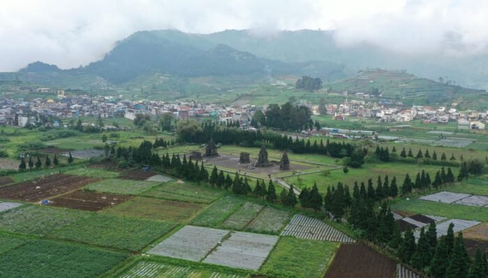 Kawasan Dieng Wonosobo Menuju Geopark Nasional