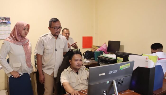 Kunjungan ke PPID Kecamatan Jatisampurna oleh Tim Monev PPID Utama