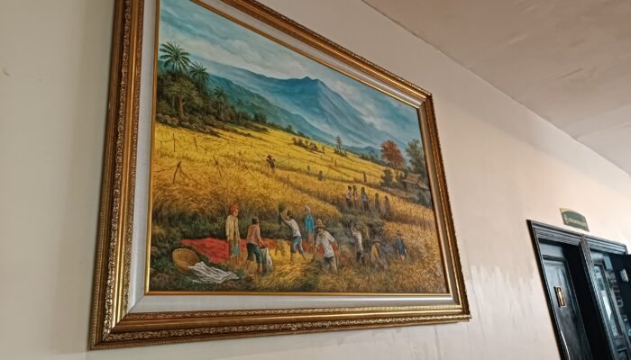 Rayakan Anniversary Ke-8 Hotel Tara Jogja Gelar Pameran Lukisan