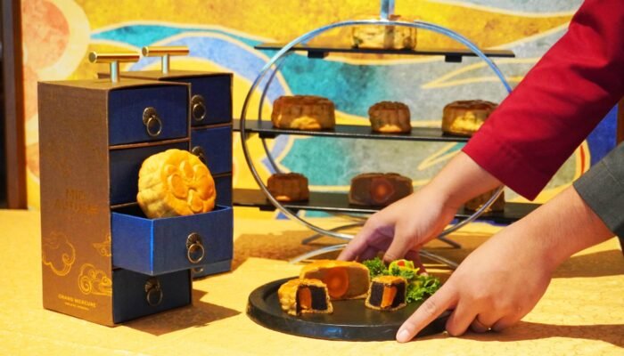 Mooncake Terbaik Kota Malang Ada di Lan Hua Chinese Restaurant Unggulan Grand Mercure Malang Mirama