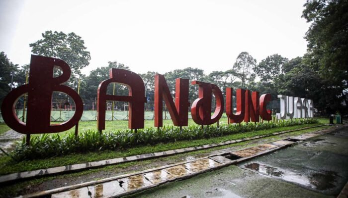 Wisatawan ke Jabar Meningkat Signifikan Sepanjang Tahun 2024