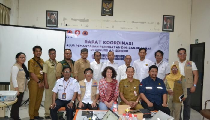 Penguatan Peringatan Dini Banjir Lahar di Gunung Semeru