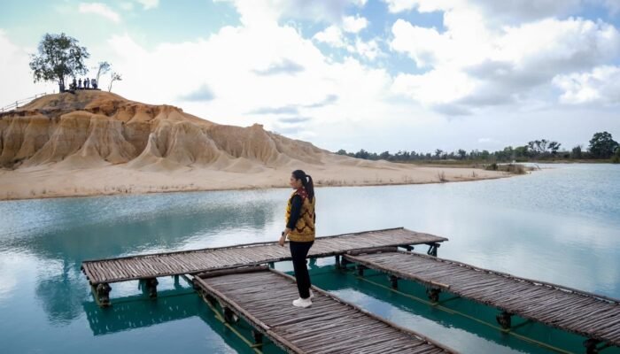 Wamenpar Dorong Penguatan Fasilitas Destinasi Gurun Pasir Busung Bintan