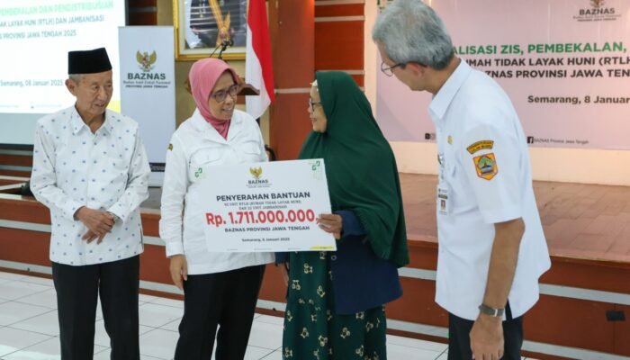 Baznas Jateng Tasharufkan Rp1,7 Miliar untuk Perbaikan RTLH dan Bantuan Jamban