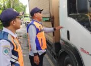Dishub Denpasar Tertibkan 14 Angkutan Barang di Mahendradatta Kargo Permai