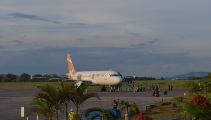 Maskapai Super Air Jet Resmi Layani Penumpang di Bandara Betoambari Baubau