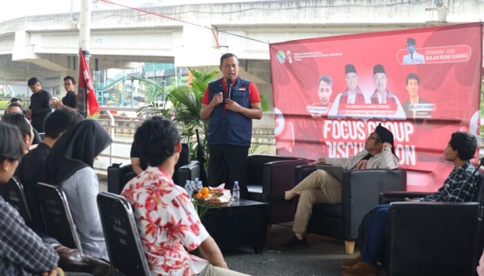 Mahasiswa dan Wali Kota Bekasi Diskusi Bahas Ruang Publik