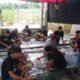 Budayakan Ramah Lingkungan saat Kurban Warga RW 058 Sumberjaya Tambun Selatan dengan Gunakan Bongsang