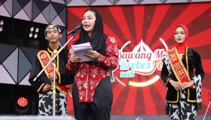 Provinsi Brebes Ekspor 11.800 Ton Bawang Merah Perdana ke Tiga Negara
