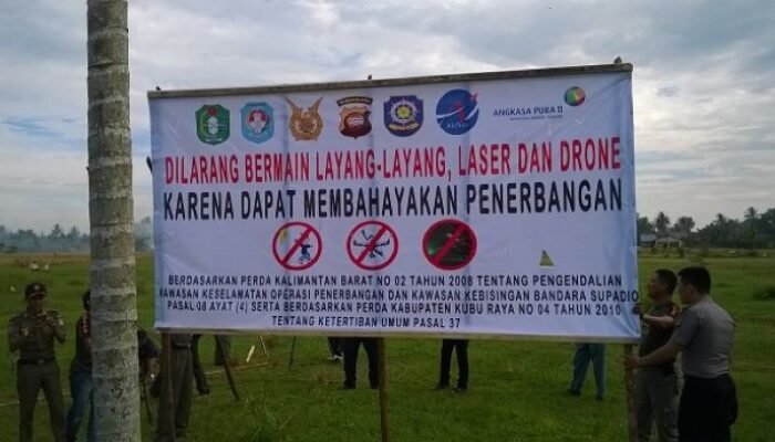 Hati – Hati Main Layang – Layang Bahayakan Keselamatan dan Keamanan Penerbangan