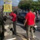Satpol PP Denpasar Tertibkan Alat Peraga Promosi pada Fasum