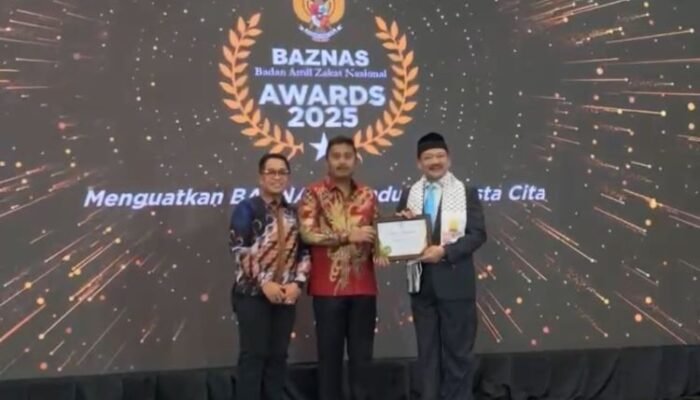 Pemprov Sumbar Raih Penghargaan pada Baznas Awards 2025