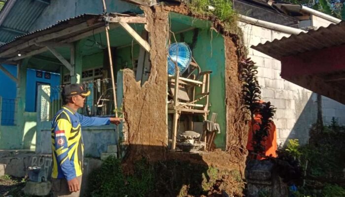BPBD Lakukan Penanganan Segera usai Gempa Terjadi di Sukabumi