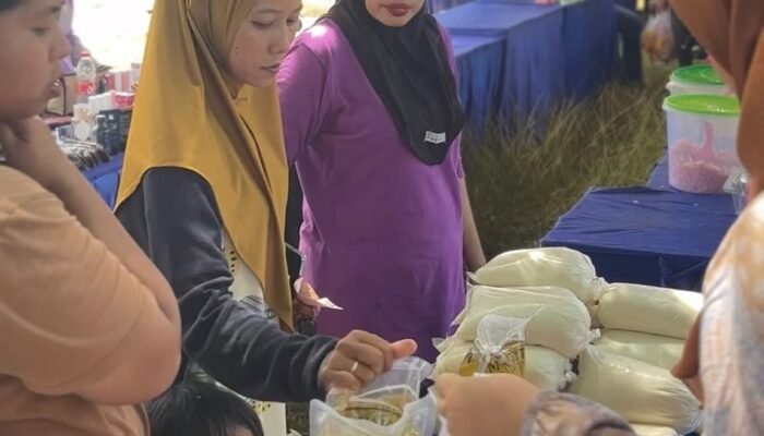Pasar Murah Ringankan Beban Perekonomian Warga Padang