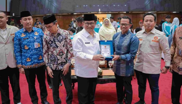 Gubernur Jakarta Dorong Kolaborasi Lintas Sektor Siapkan SDM Muda di Era 5.0