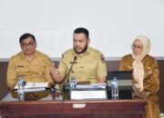Fadly Amran, Satu – Satunya Wali Kota yang Presentasi Badan Publik di KI Sumbar
