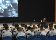 Siap Dicetak Poltekpel Surabaya Pemimpin Transportasi Maritim Rendah Karbon